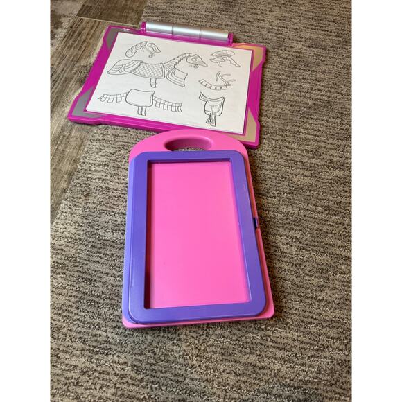 Melissa & Doug Fashion Design and Crayola Light up Tracing Pad. - Picture 1 of 11